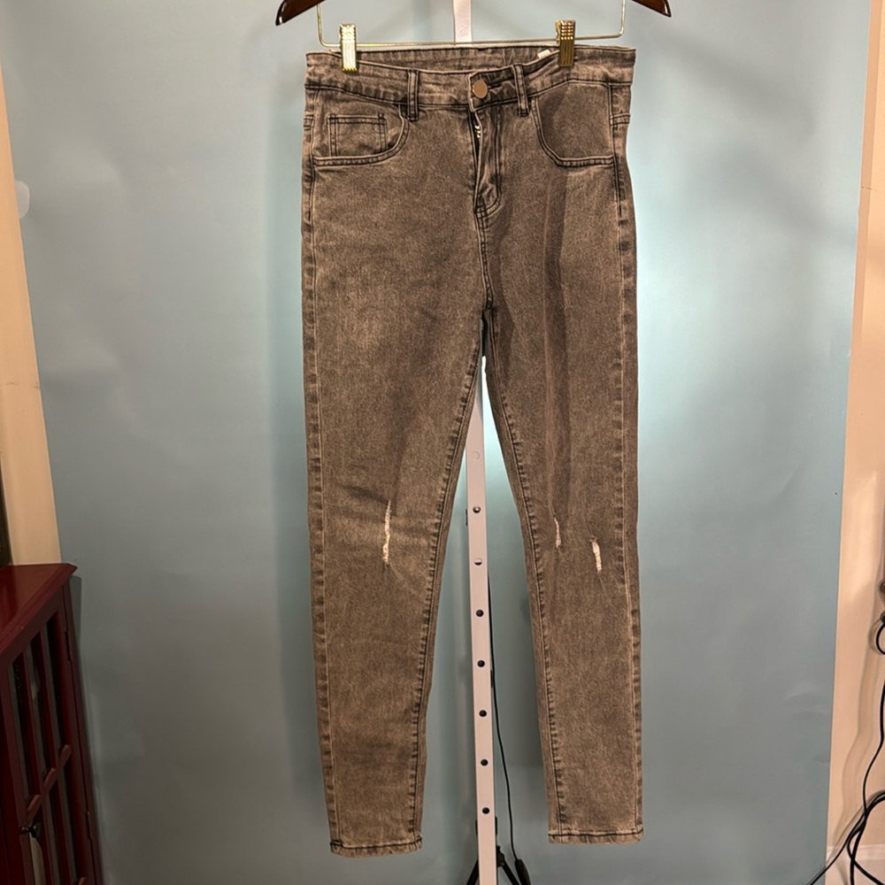 Shein Men Ripped Washed Jeans Grey Skinny Fit Size Small New! (36)